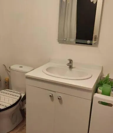 La Casetta T2 Rdc Avec Jardin A *