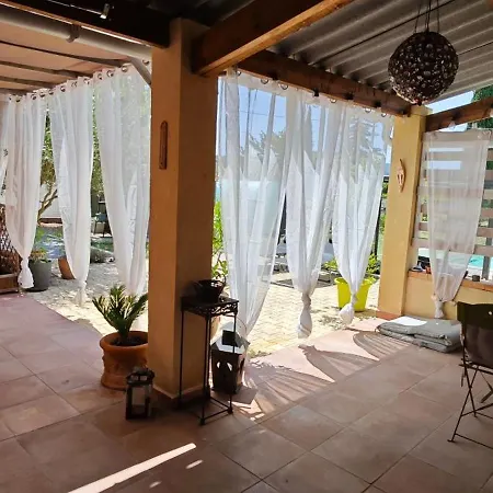 La Casetta T2 Rdc Avec Jardin A